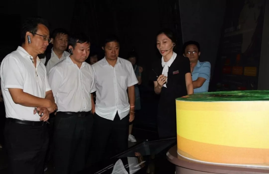 |嘉宾来访|国家科技部政策法规司领导莅临四川省防灾减灾教育馆视察